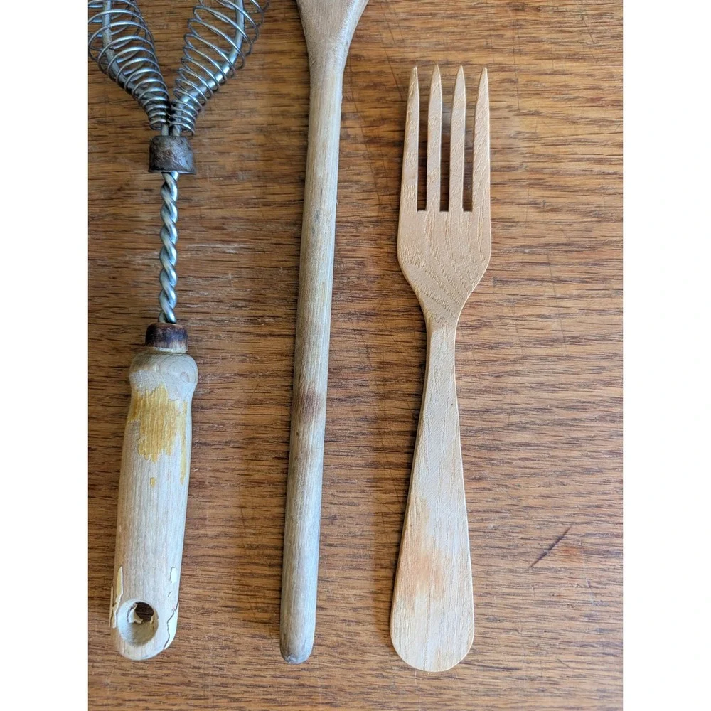 Vintage Kitchen Utensil Lot Wood Spoons Potato Masher Whisk Farmhouse Decor 7pc